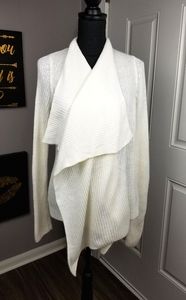 🌻 Ann Taylor Loft Ivory